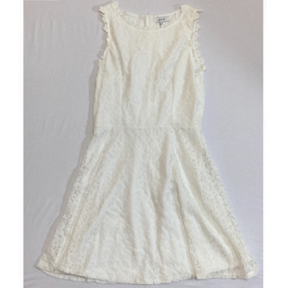 ‘AUW’ White Lace Mini Dress